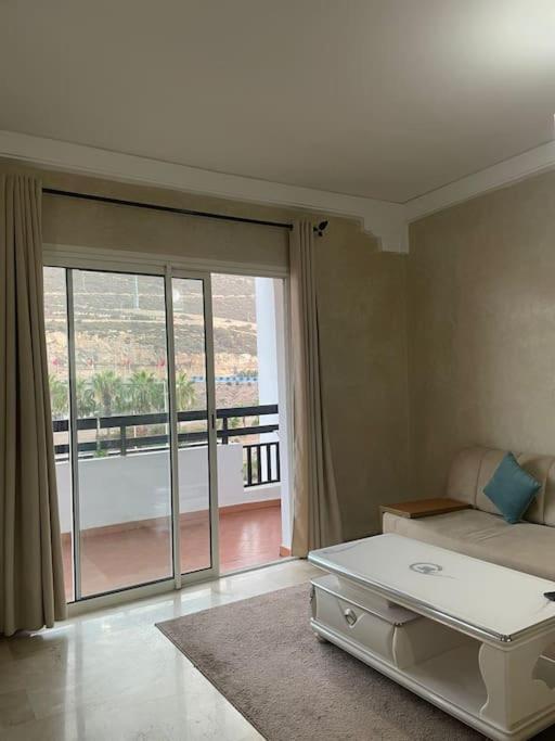 Superbe A La Marina Appartement *